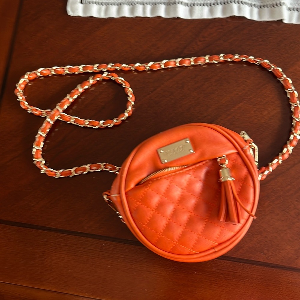 COPY - Party Purse 👜 Orange 🍊 and Gold 💛Nine West - vintage piece